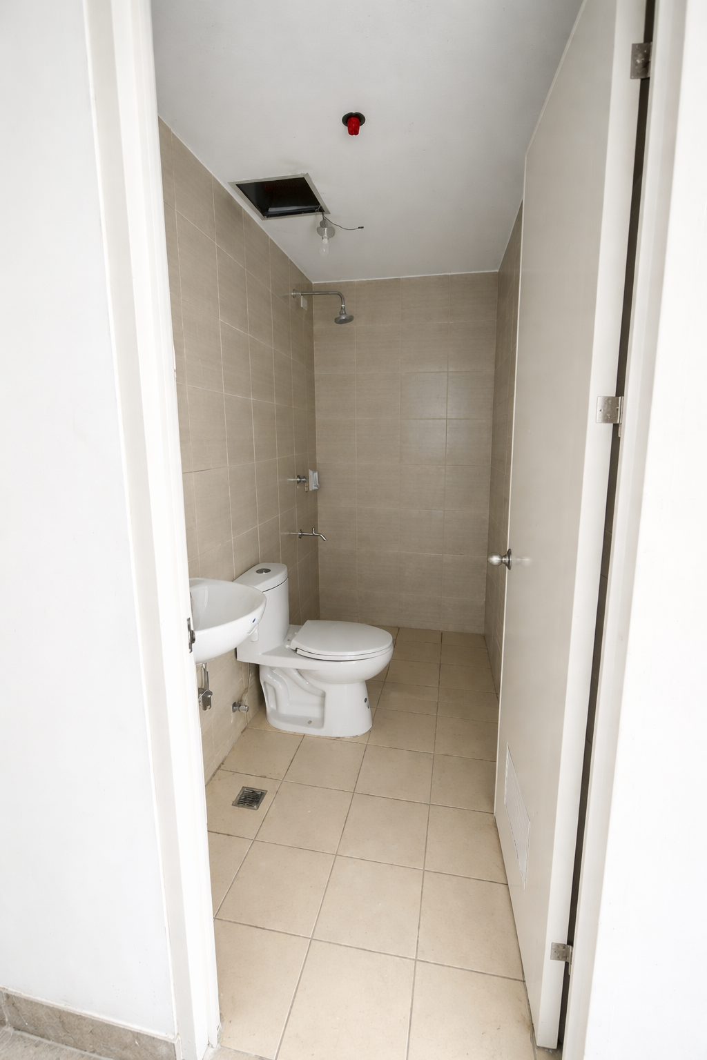 Toilet & Bath