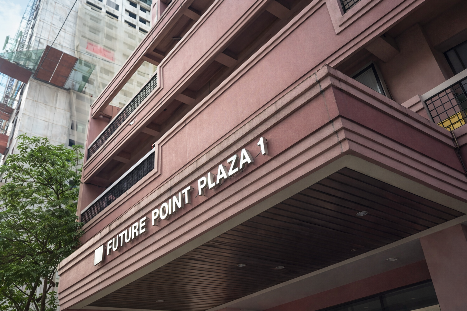 Future Point Plaza 1